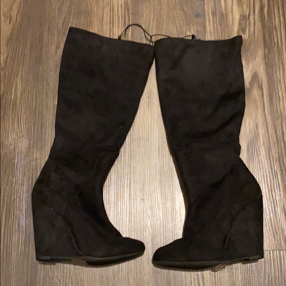 NWOT! Black Suede Boots